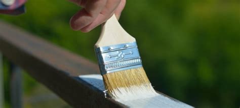 do you think priming metal before painting can enhance the longevity of the finish?