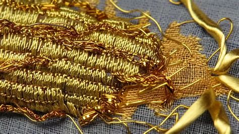 How to Tie Off Embroidery: Unraveling the Artistry Behind Secure and Aesthetic Knots